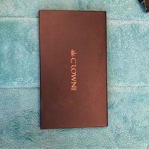 Crown pro eyeshadow